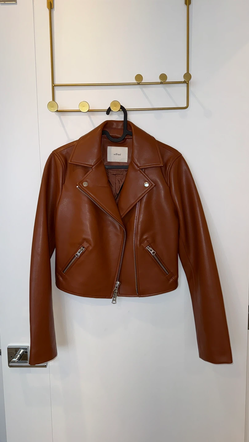 NEW Aritzia Wilfred Stunner Vegan Leather Moto Jacket - photo 3