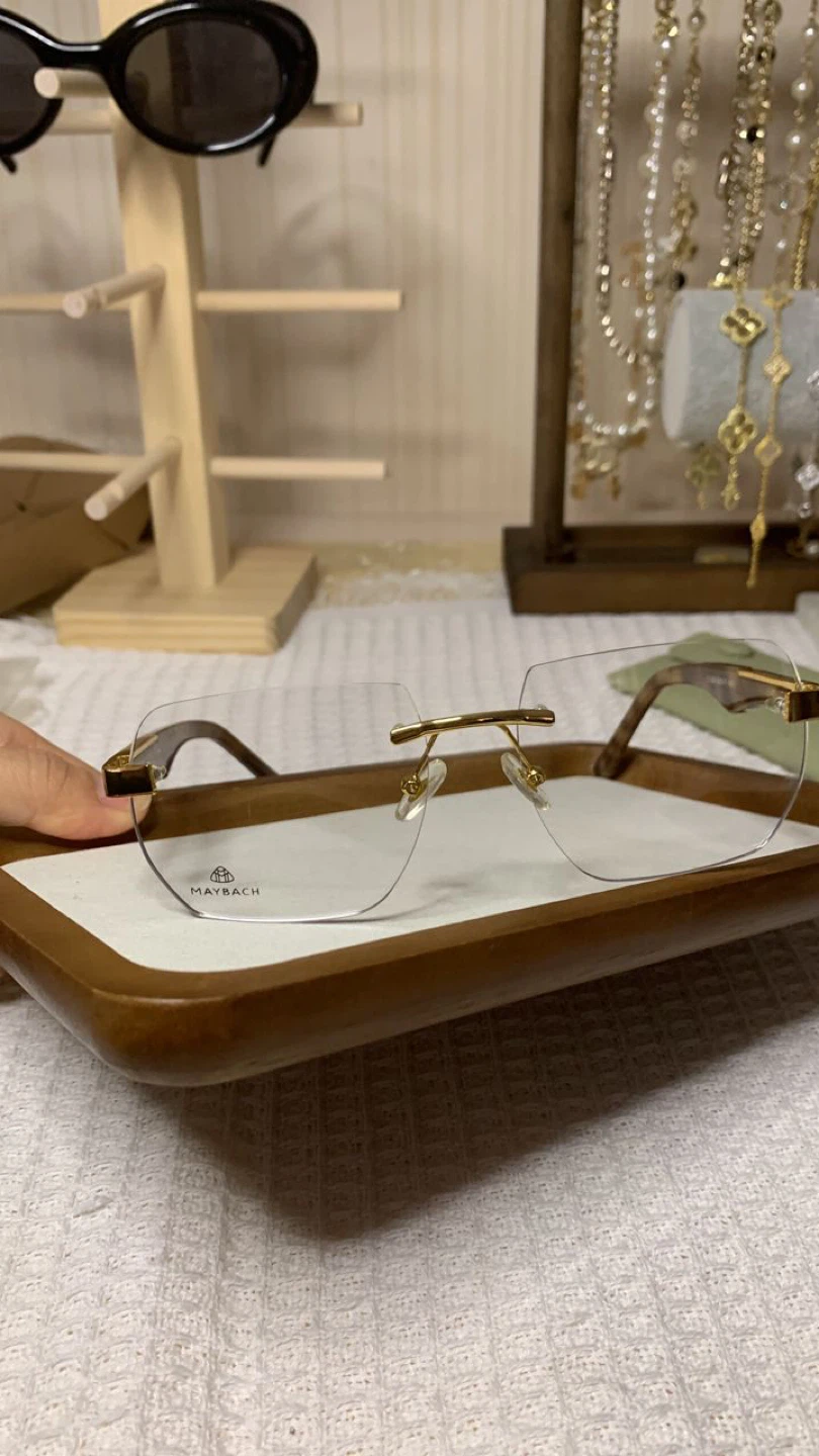 Rimless Glasses