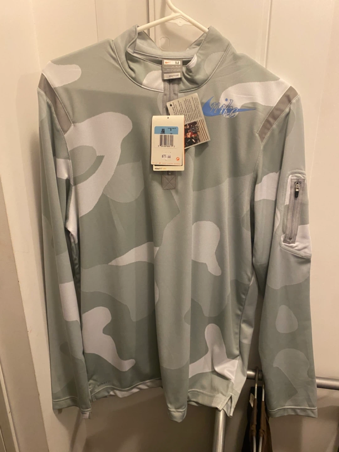 NEW-Nike Camo 1/4 Zip Long Sleeve Shirt