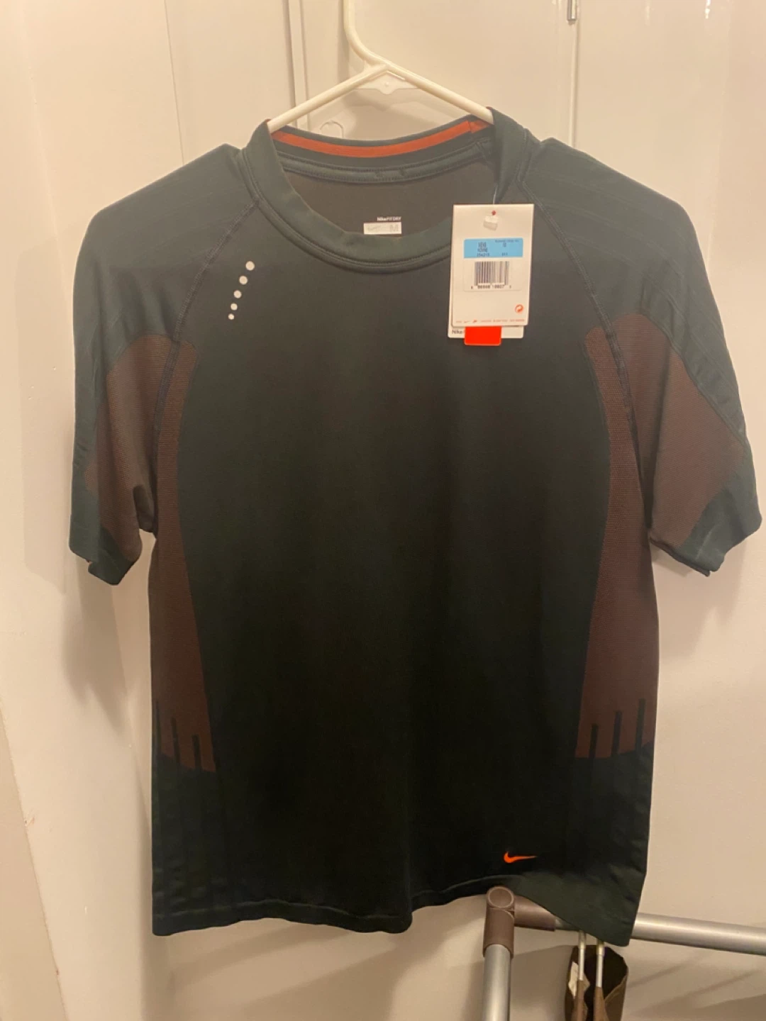 Nike Running Shirt - photo 2