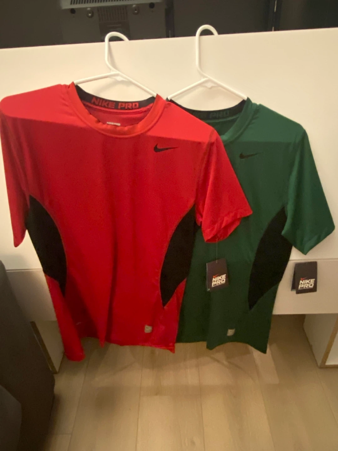 Nike Pro T-Shirts - Bundle of 5 - photo 5