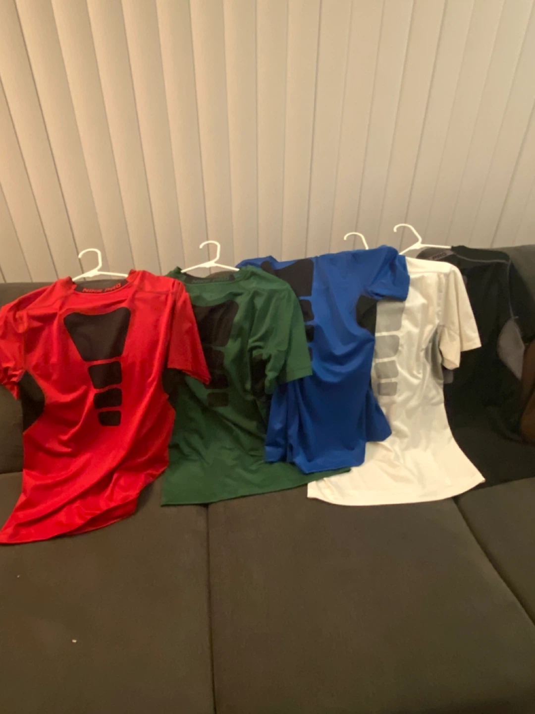 Nike Pro T-Shirts - Bundle of 5 - photo 2
