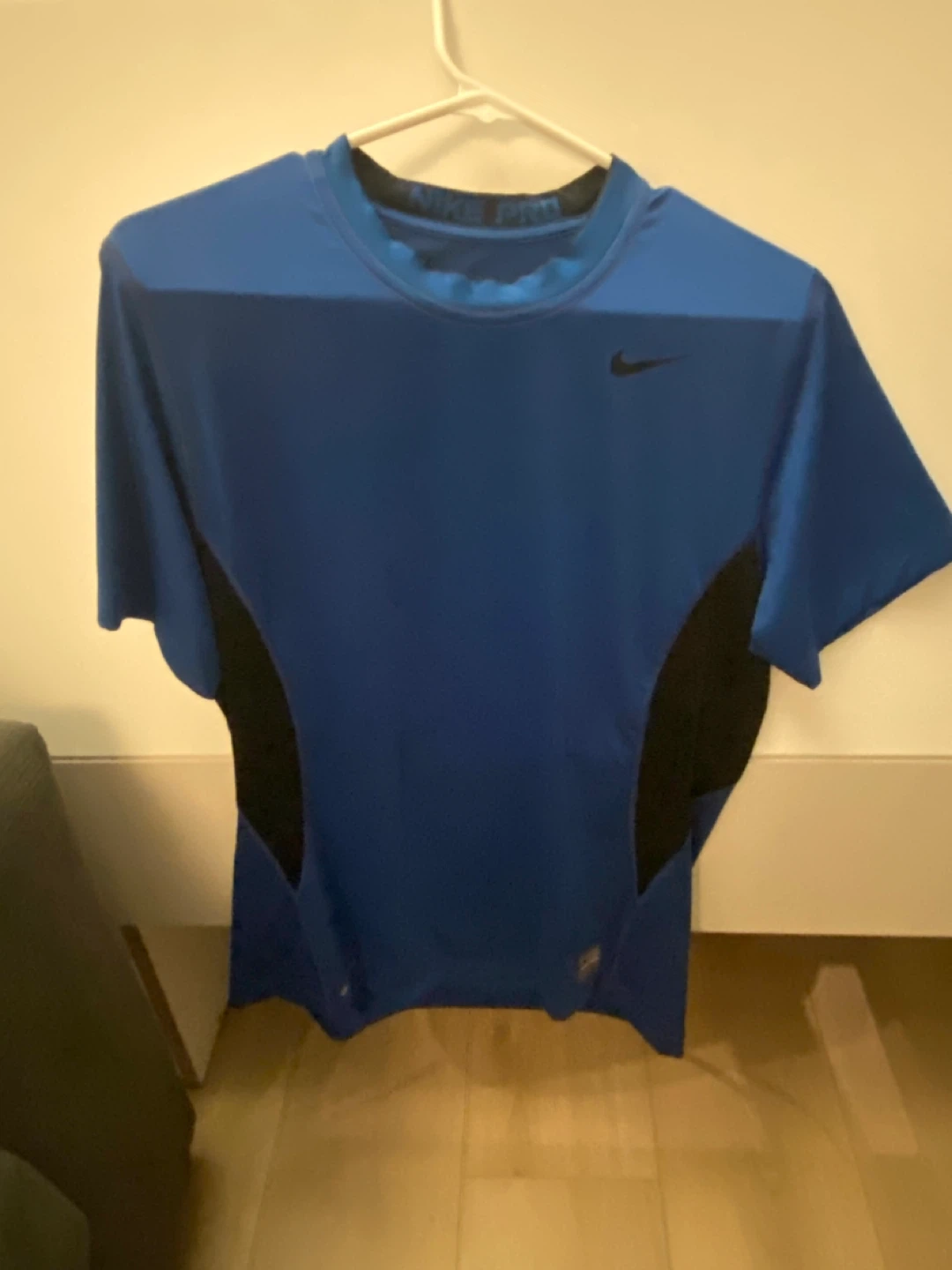 Nike Pro T-Shirts - Bundle of 5 - photo 4