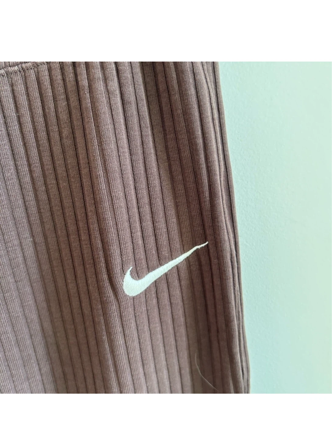 Nike Ribbed Flare Pants - Brown size large - photo 4