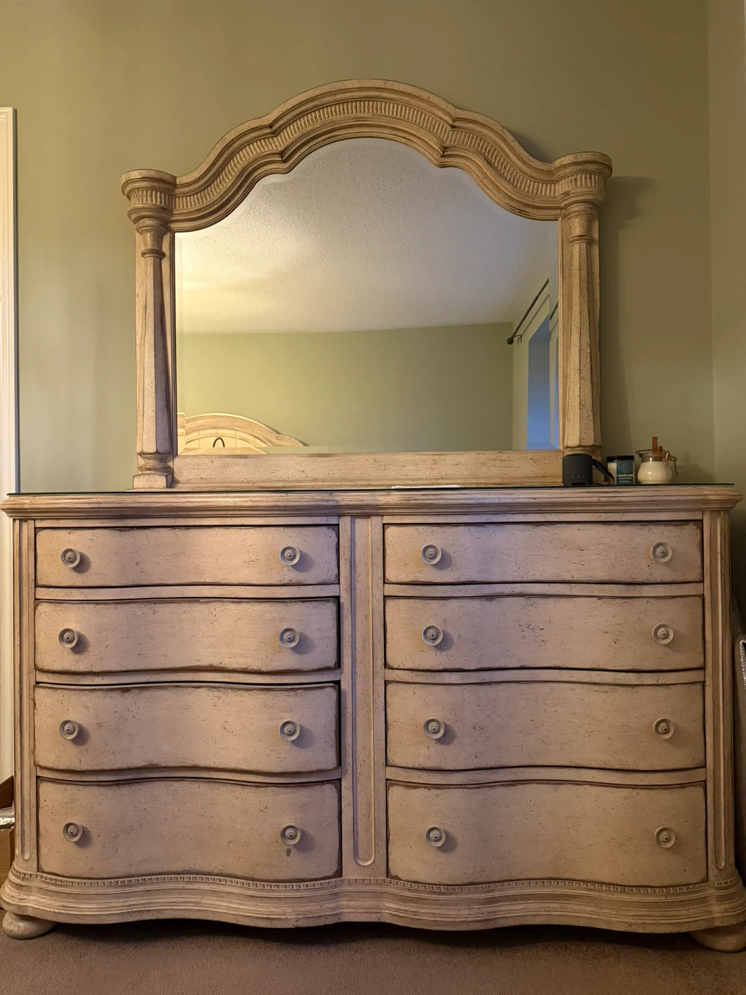 Light Beige Wood Dresser with Mirror - photo 4
