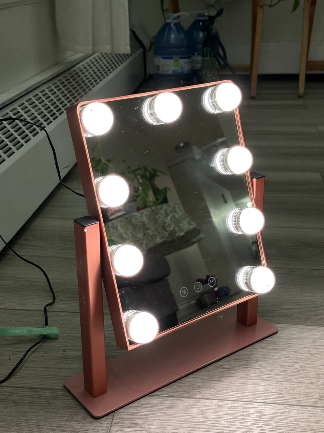 Rose Gold LED Makeup Mirror Light - photo 5