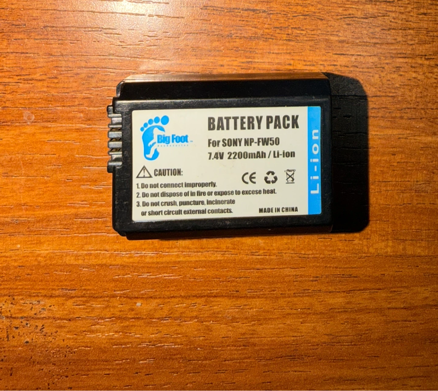 BESTON Battery Charger & Big Foot NP-FW50 Battery Pack - photo 3