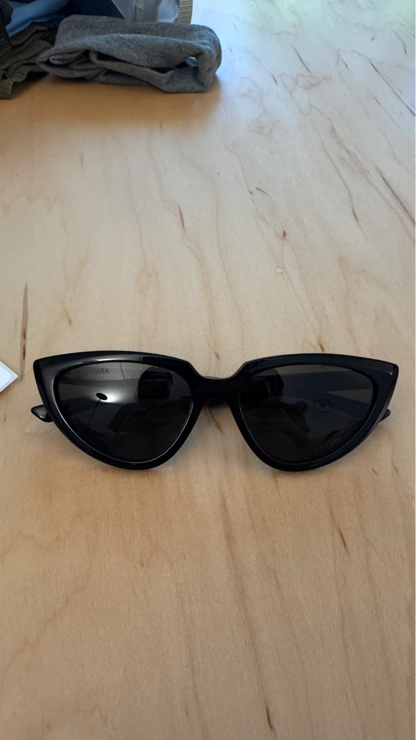 Balenciaga Black Cat-Eye Sunglasses with Case - photo 2