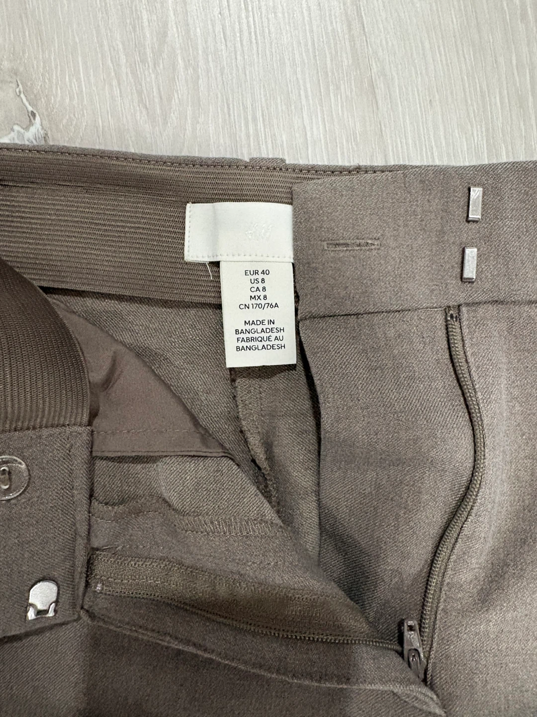 H&M Women's Brown Cropped Trousers Size US 8 - photo 2