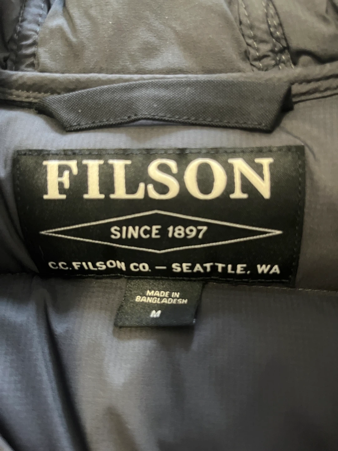 Filson Down Jacket - Black - Size M - photo 3