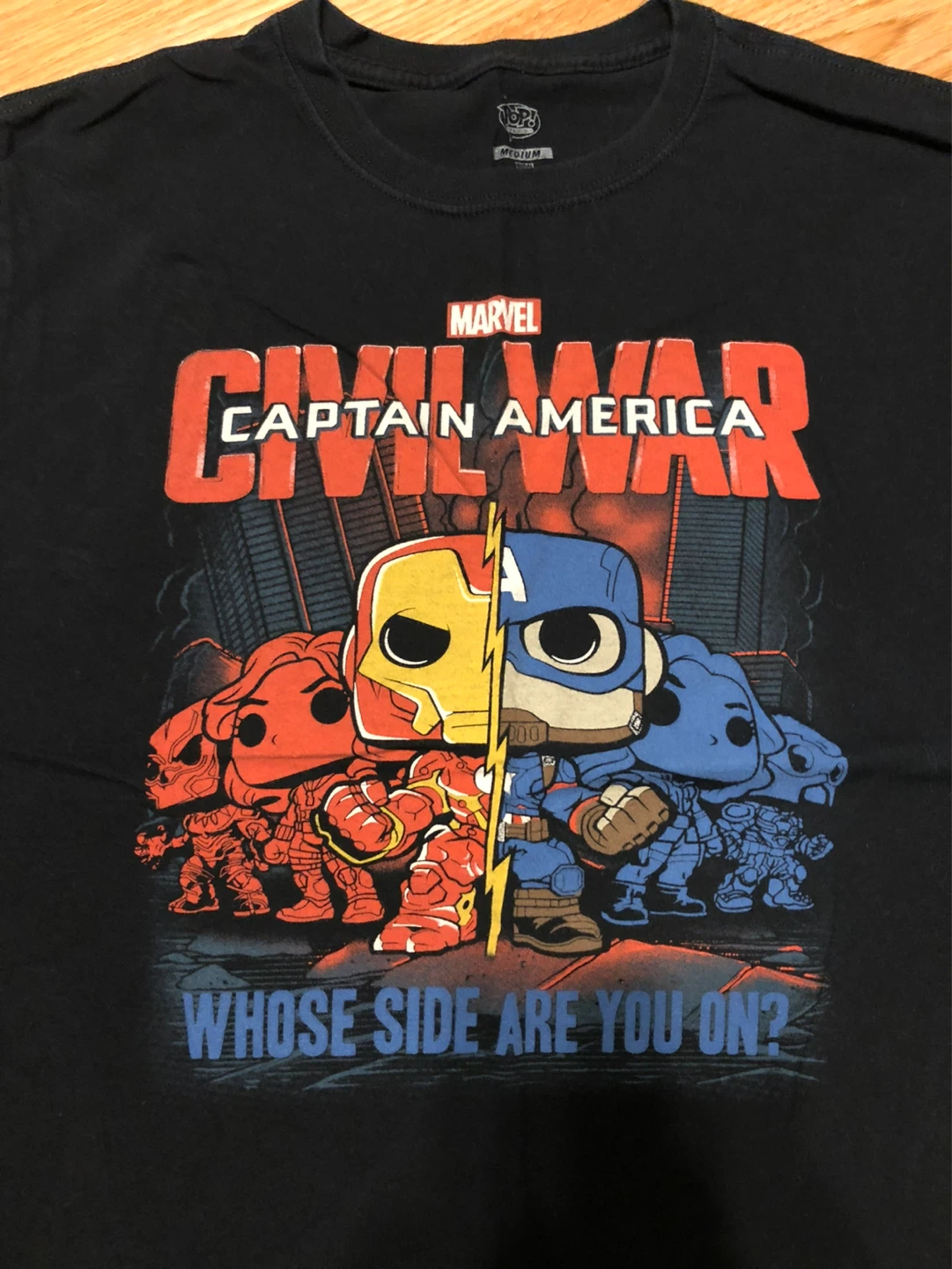 Men’s Marvel Shirt Size Medium $5 firm - photo 2
