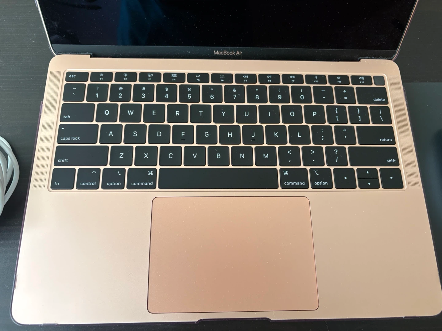 MacBook Air with accessories (2019, like new condition) - photo 5