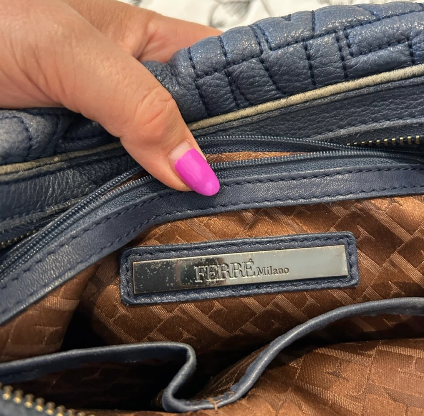 FERRE Milano Navy Blue Leather Hobo Handbag - photo 3