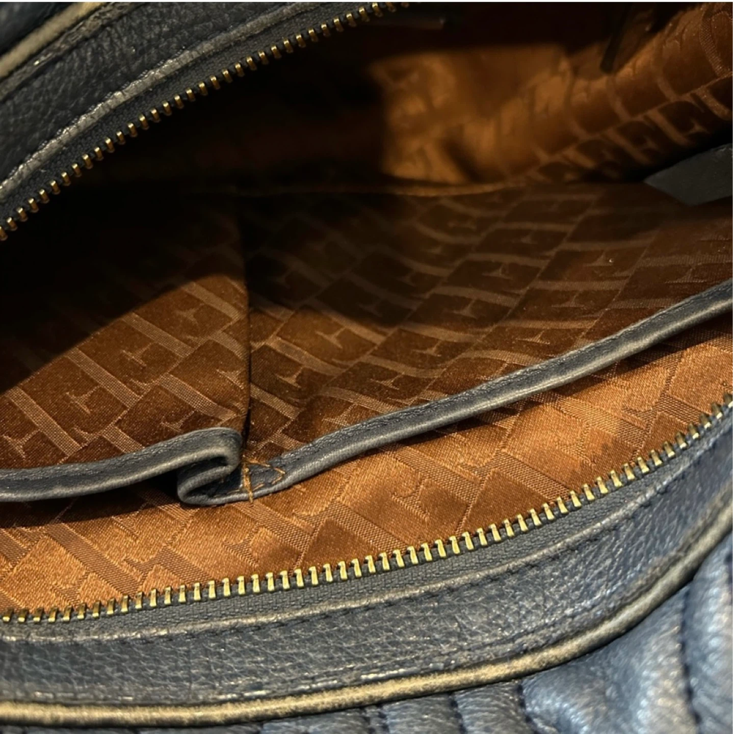FERRE Milano Navy Blue Leather Hobo Handbag - photo 5