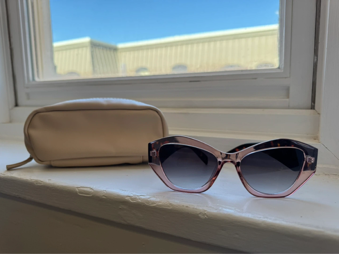 Cat Eye Sunglasses with Tortoiseshell Arms