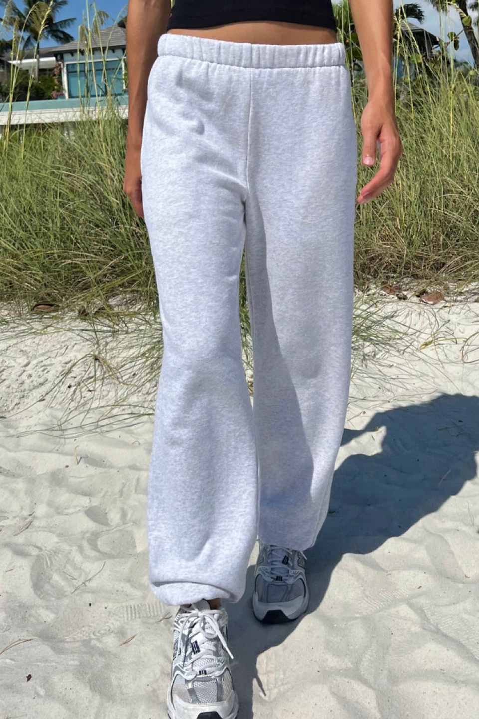 Brandy Melville Rosa Sweatpants