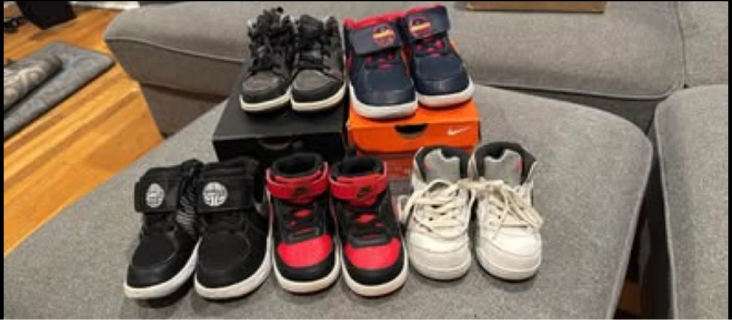 Kids' Nike Sneakers