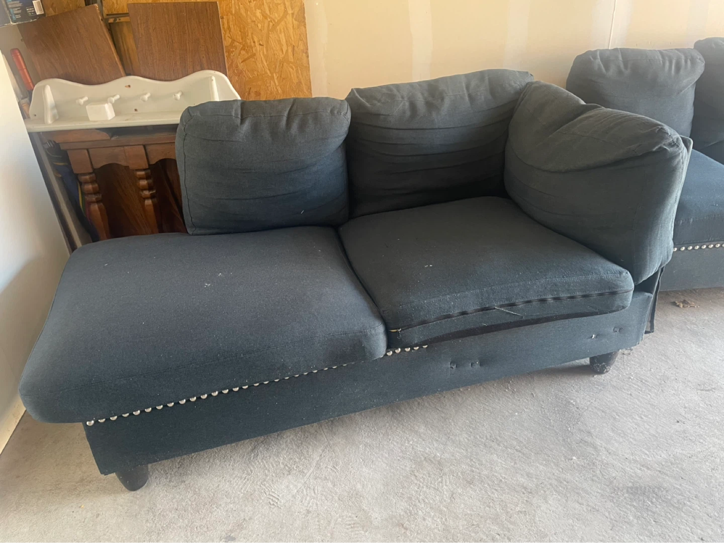 Sectional Sofa with Stud Detailing - photo 3