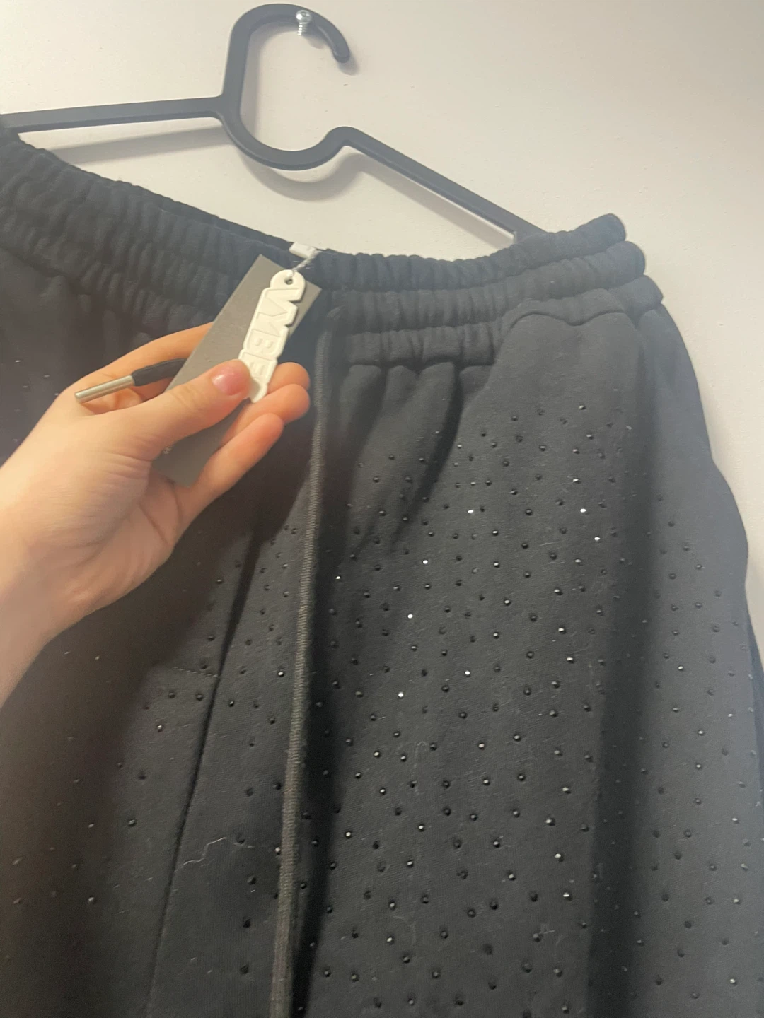 Black Sequin Detail Sweatpants - photo 2