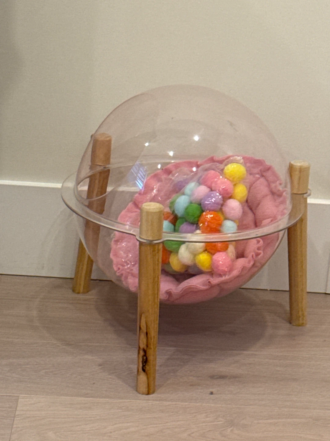 Pet Bed with Clear Dome and Pink Cushion