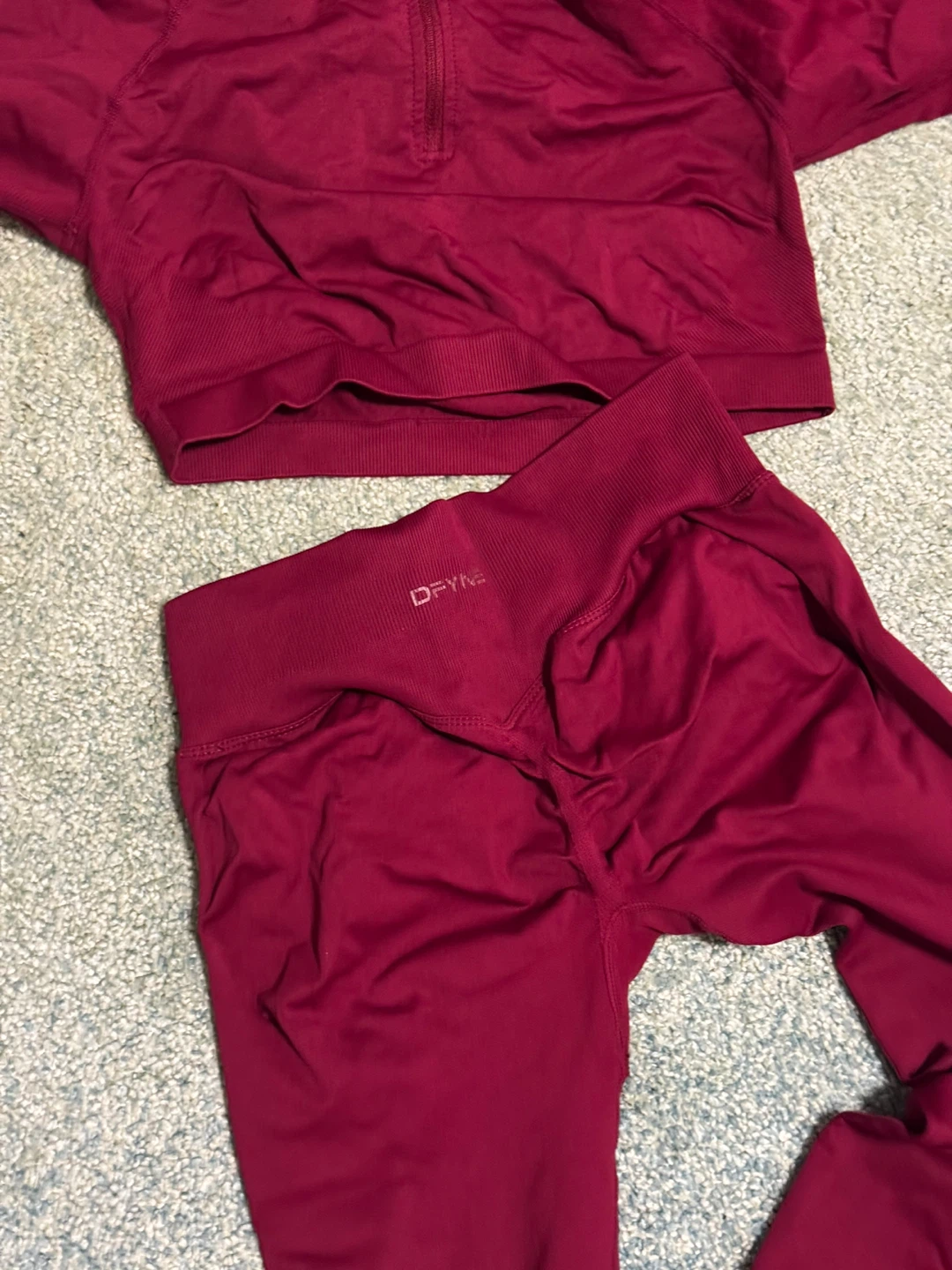 DFYNE Impact Crop Zippy Top and Leggings Set - photo 3