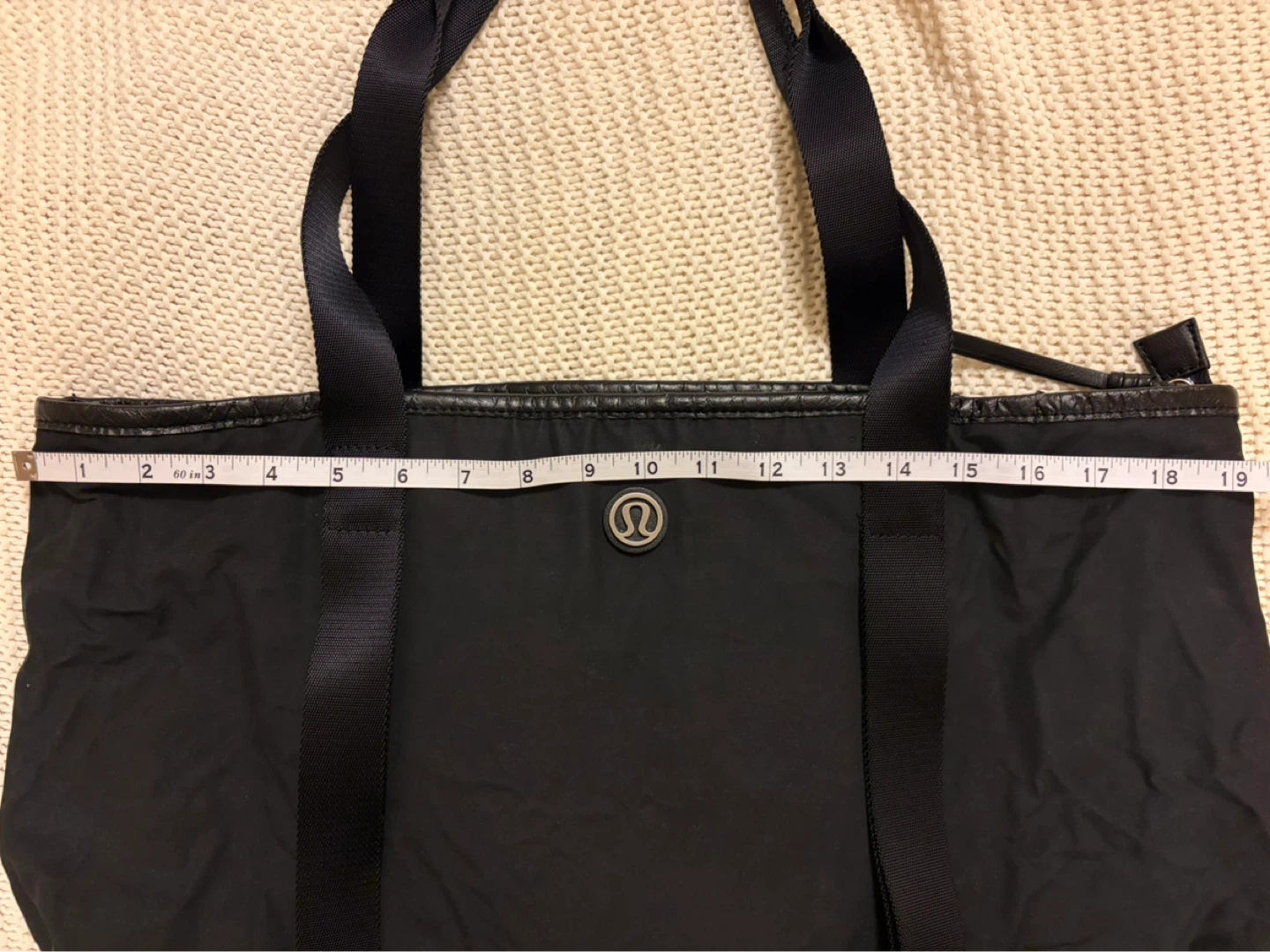Lululemon black bag - photo 5