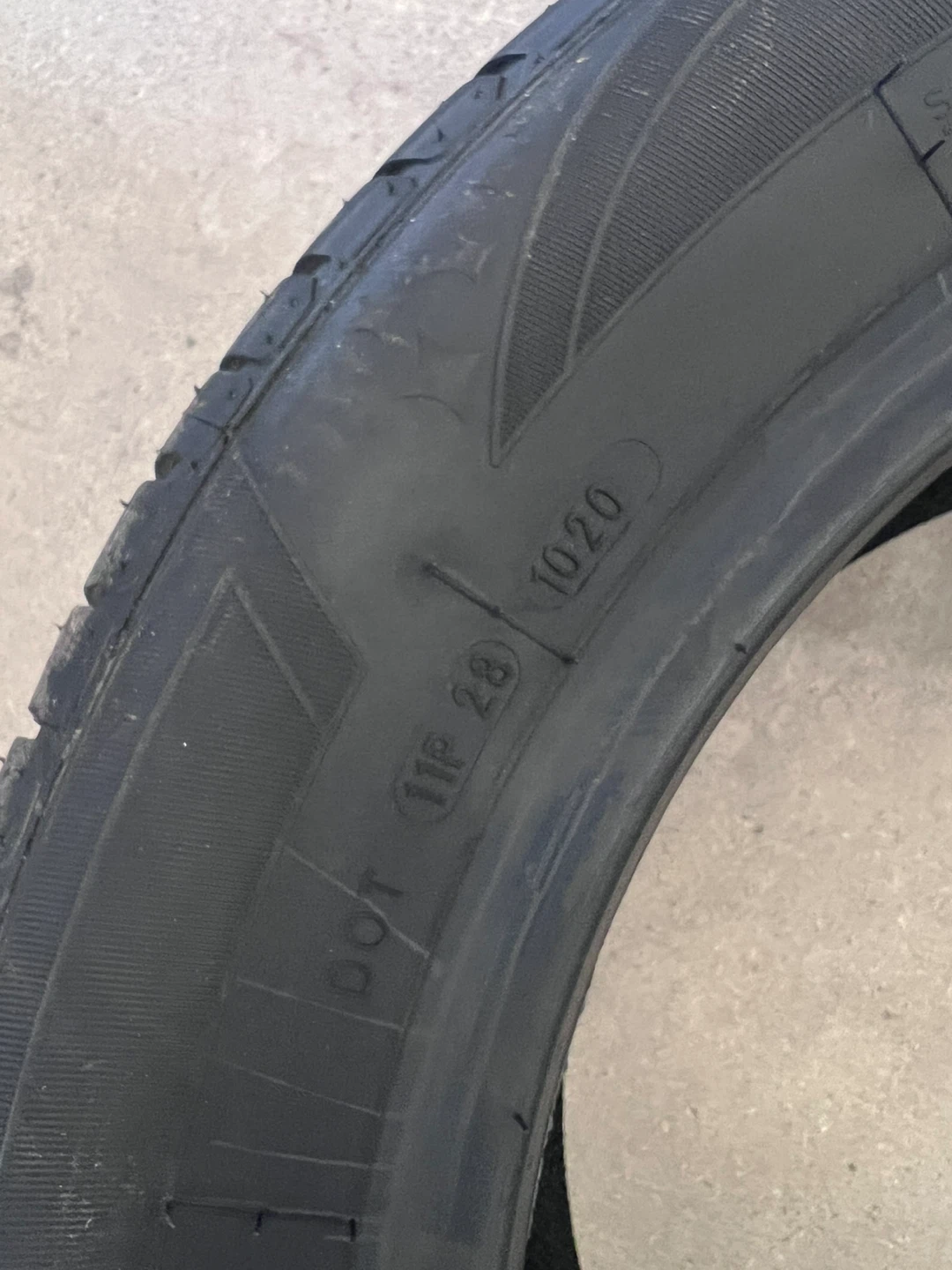 Wideway Safeway+ 215/55ZR16 97W XL Steel Belted Radial Tires - photo 5