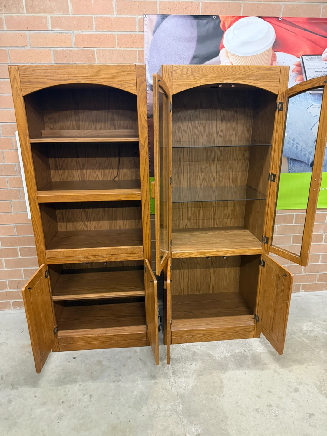Oak Wood Bookcase with Glass Cabinet - photo 2
