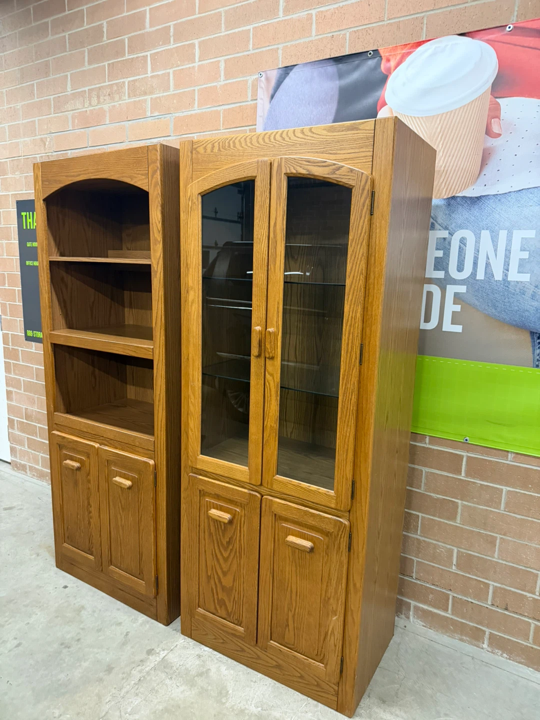 Oak Wood Bookcase with Glass Cabinet - photo 5
