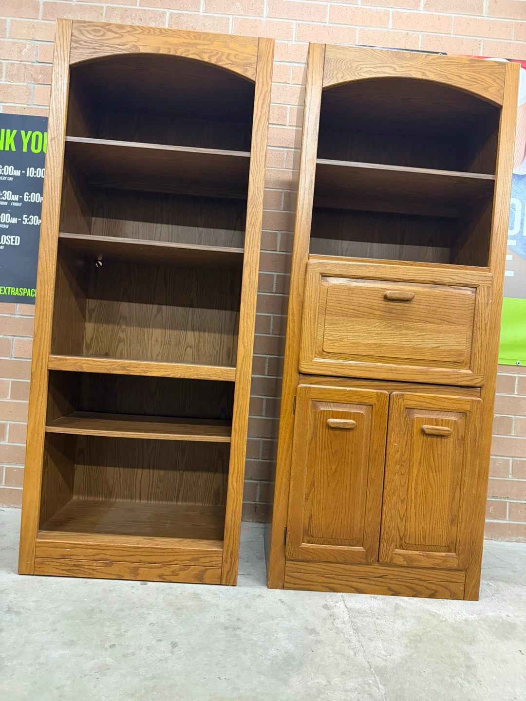 Oak Finish Bookcase with Cabinet and Drawer - photo 5