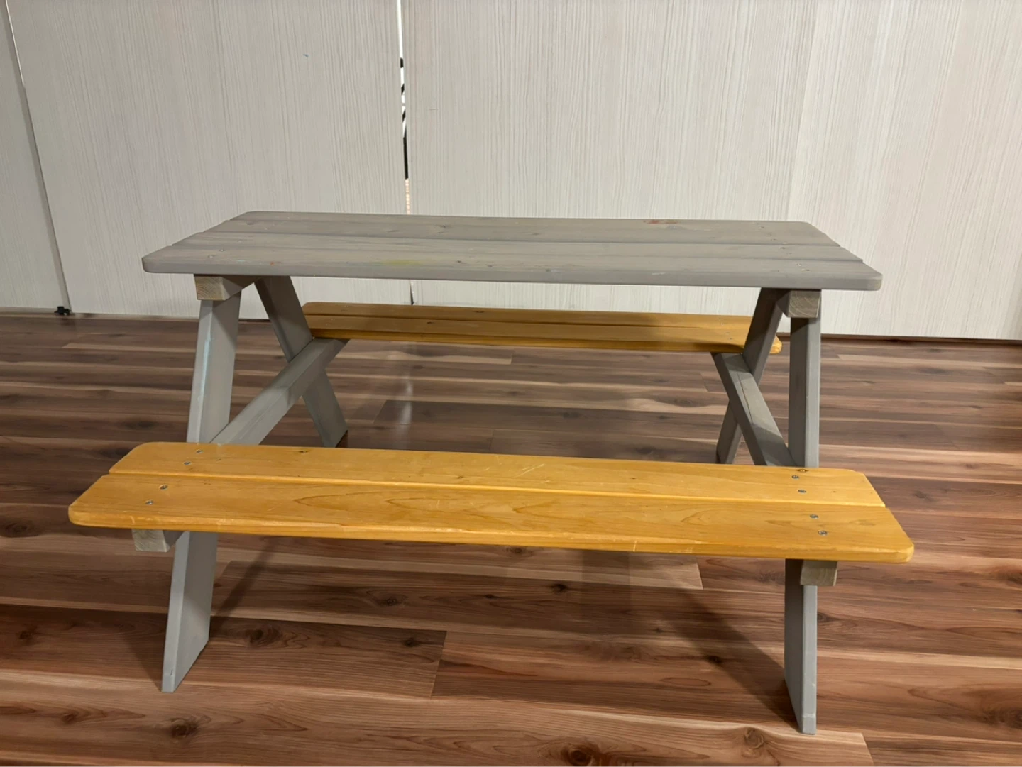 Kid's Picnic Table Bench Set - Grey/Natural Wood