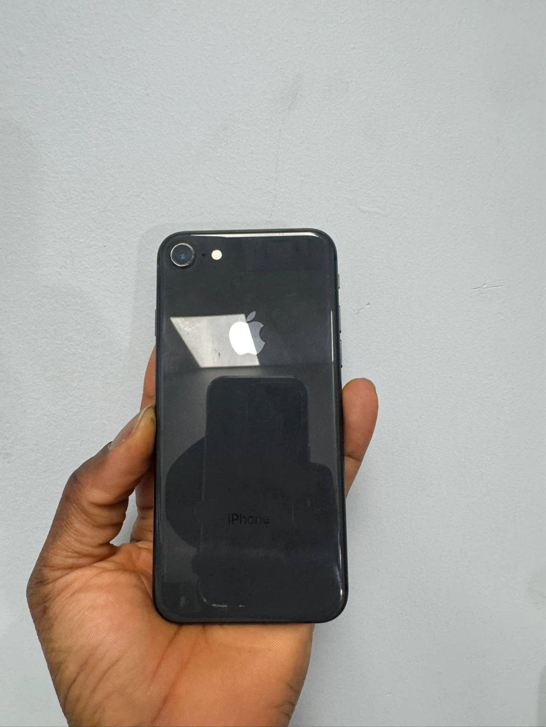 Apple iPhone 8 (Unlocked) - photo 2