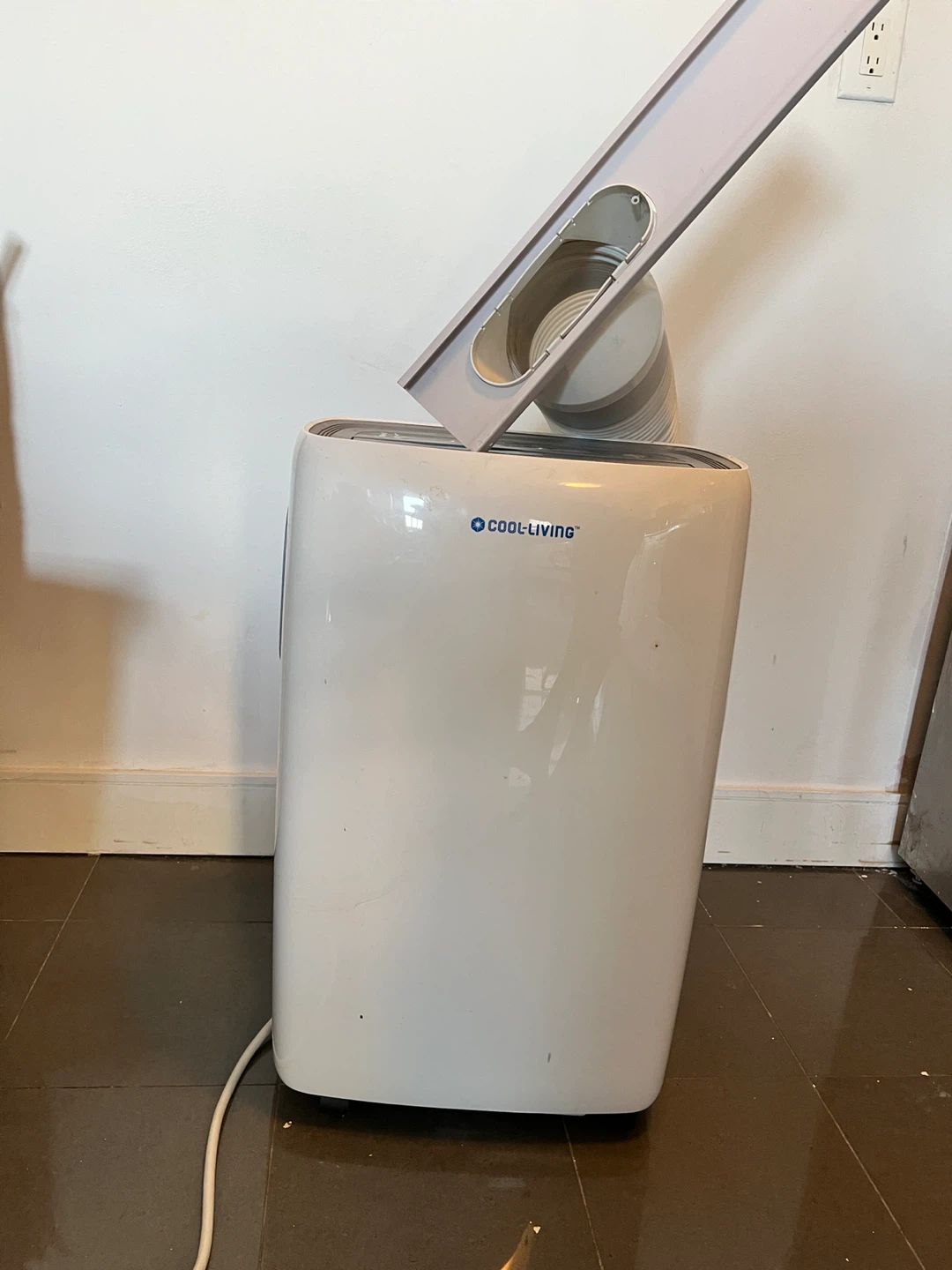 Cool Living Portable AC - photo 3