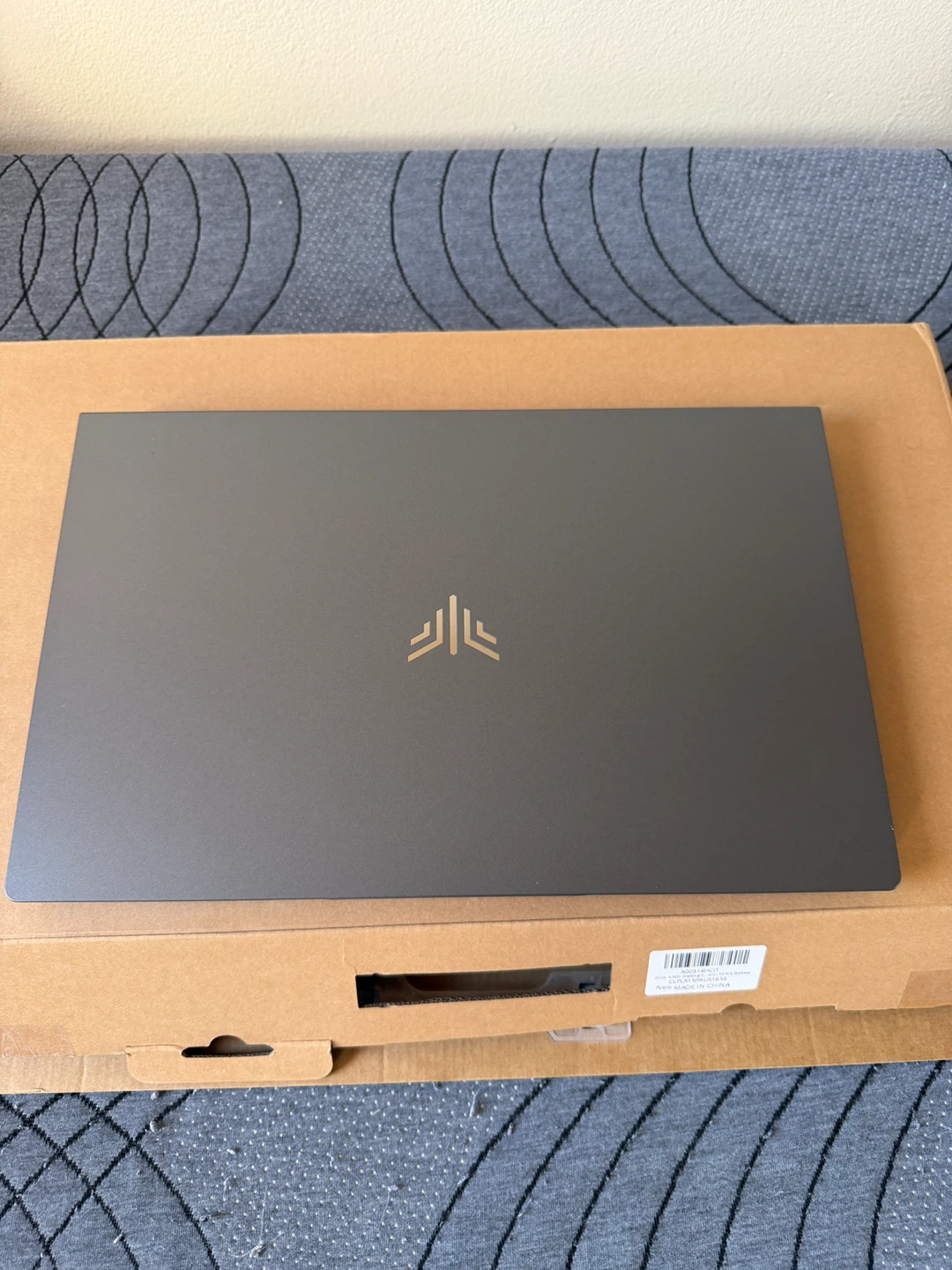 Gaming Laptop 15.6" AMD Ryzen 7 5700U 16GB RAM 512GB SSD - photo 2