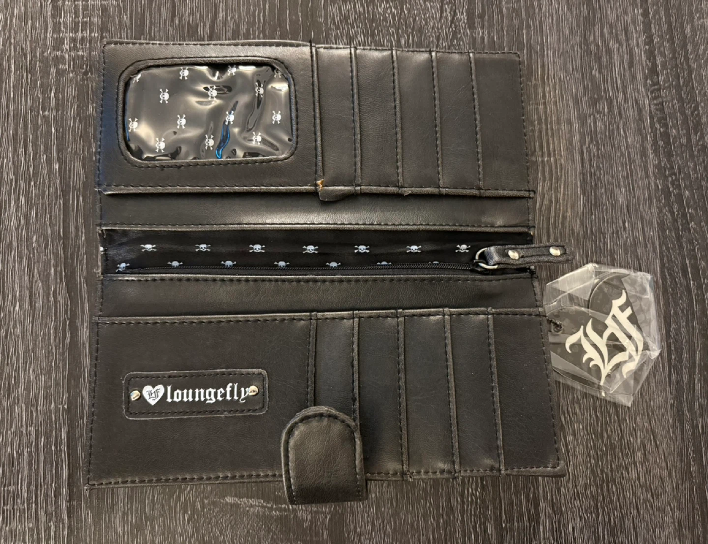 LoungeFly Wallet - photo 2