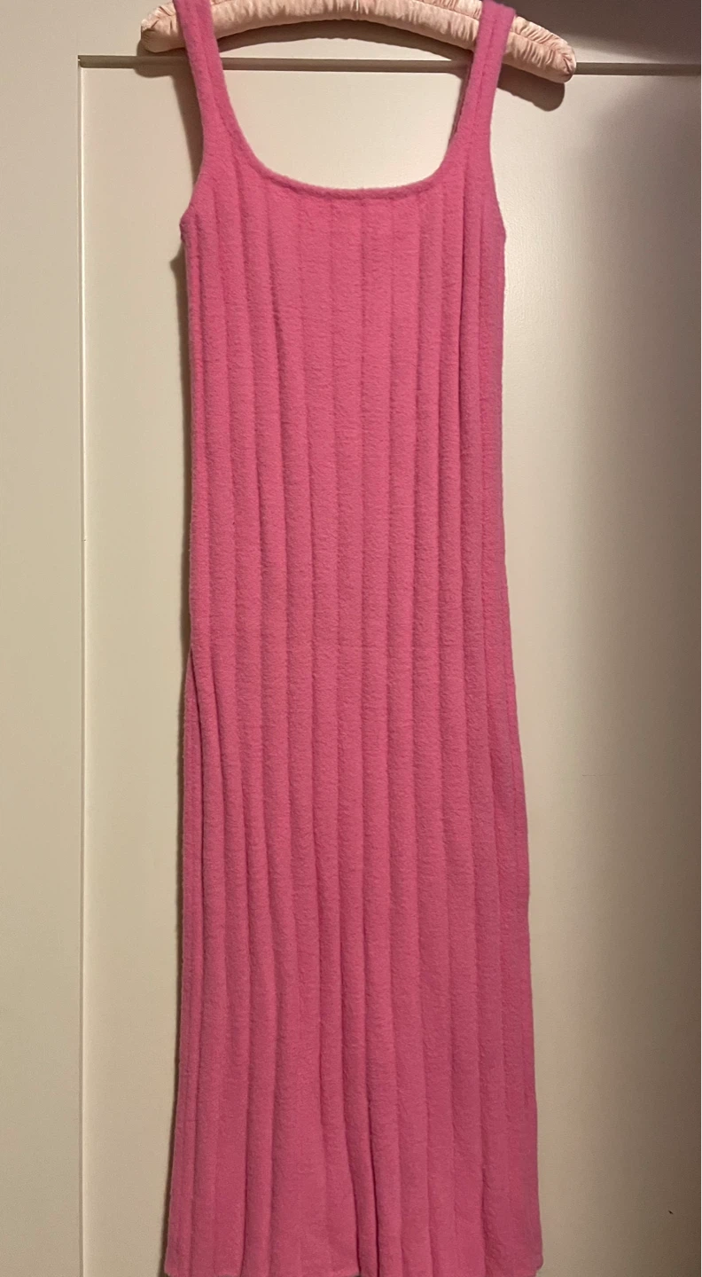 Wilfred Free Pink Ribbed Knit Midi Dress Size S