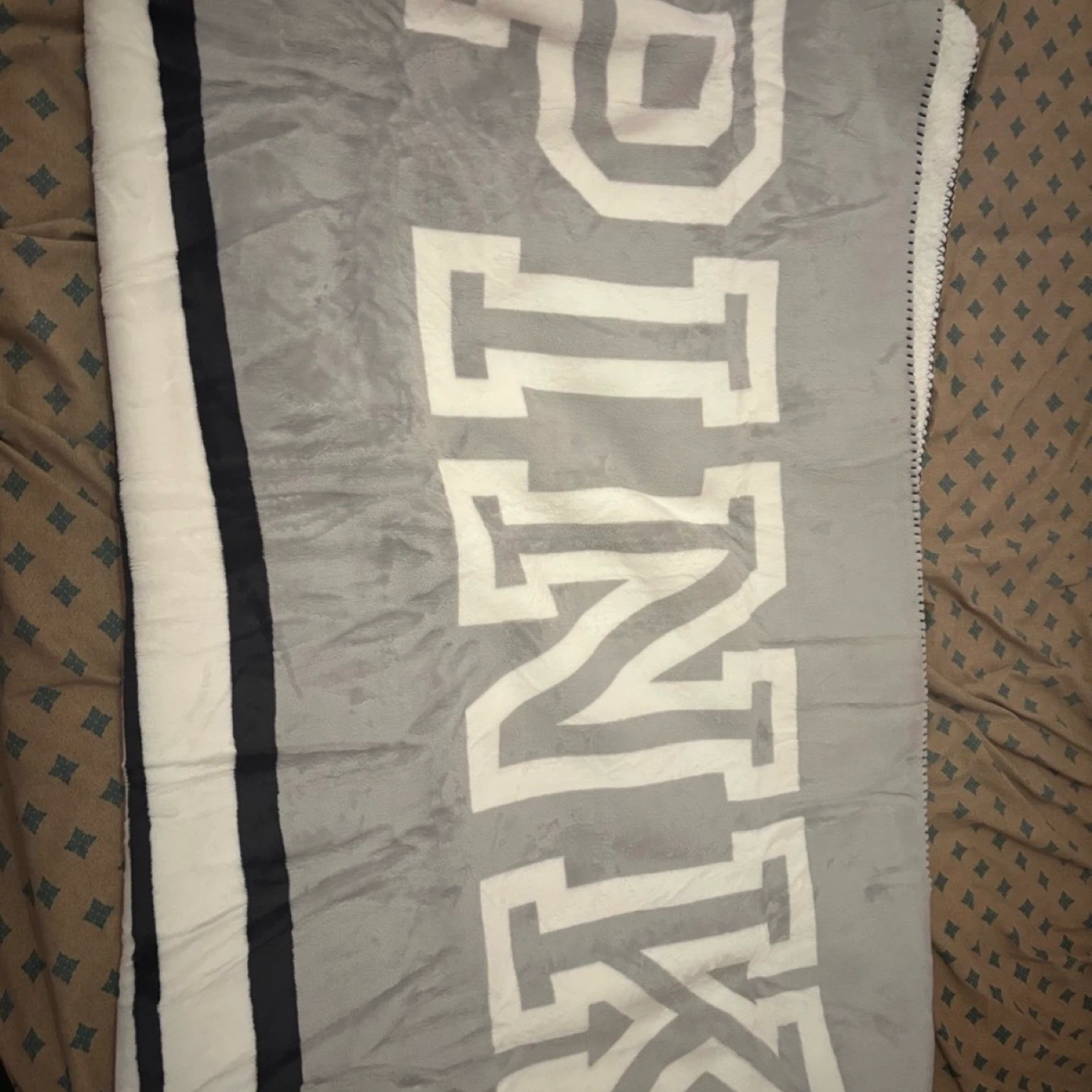 PINK Throw Blanket - photo 2