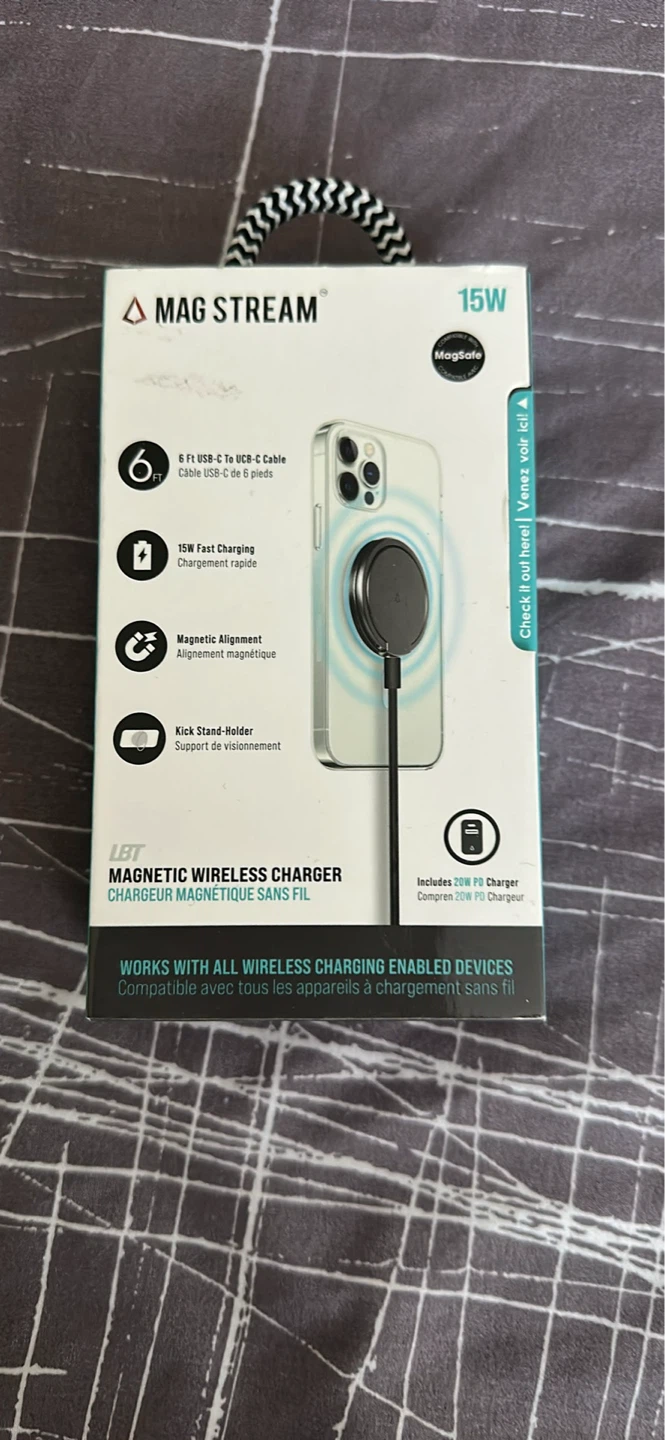 MAG STREAM 15W Magnetic Wireless Charger with Kick Stand