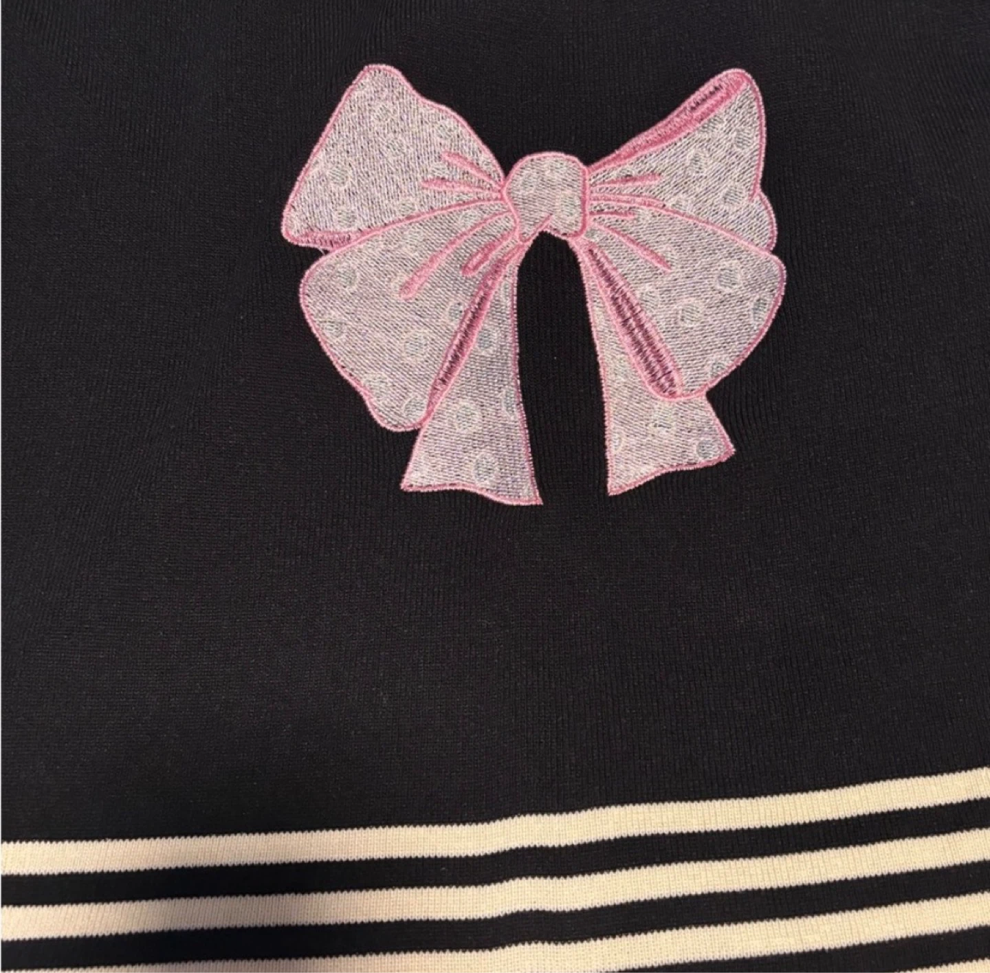 Black and White Striped Sweater with Pink Bow - photo 3