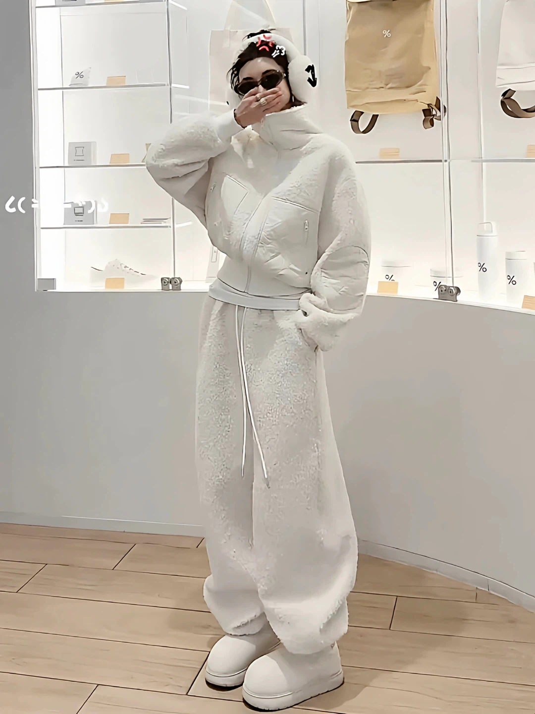 Cozy White Fleece Jacket and Pants - photo 5