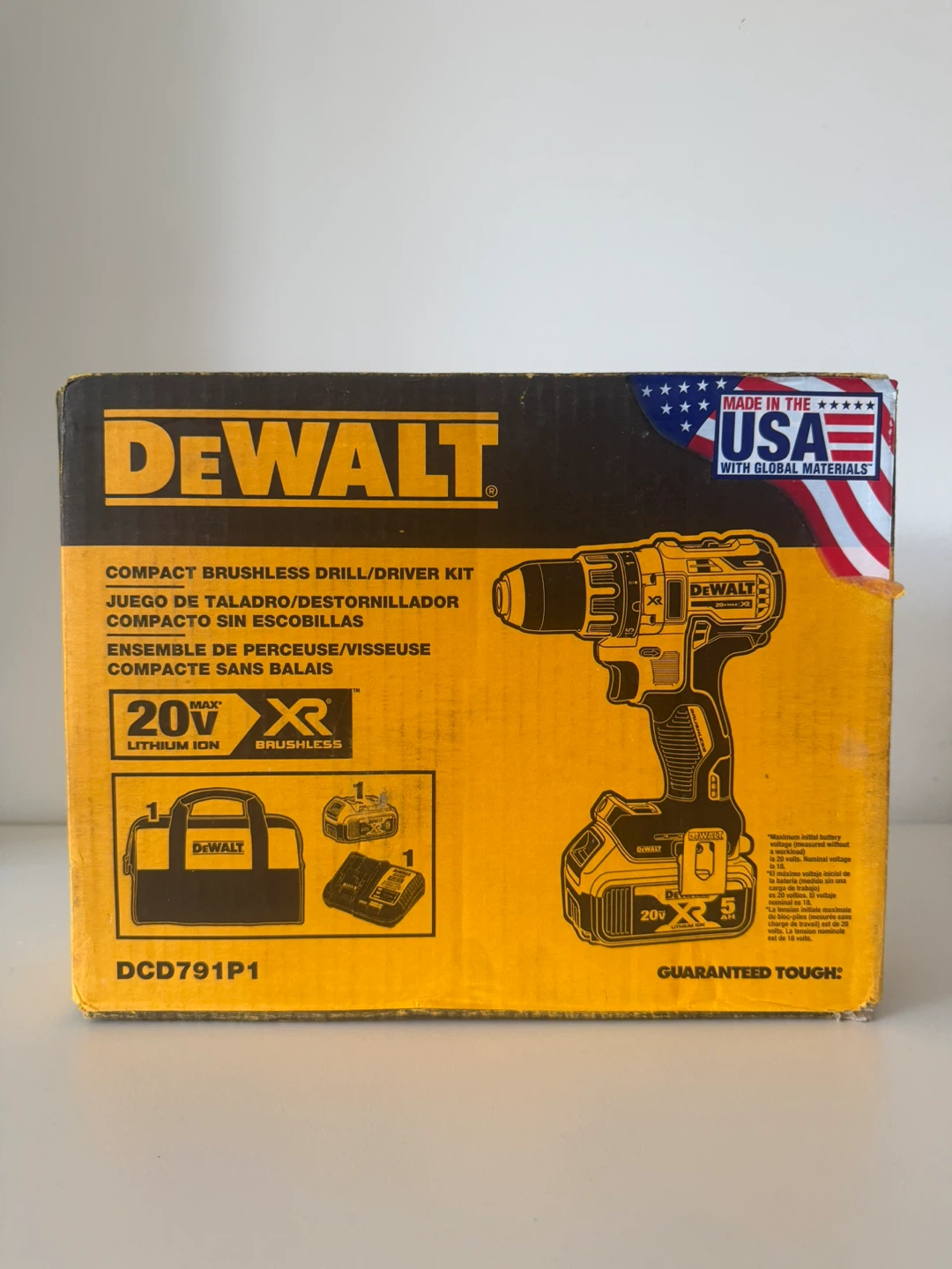 DEWALT 20V MAX XR Compact Brushless Drill/Driver Kit