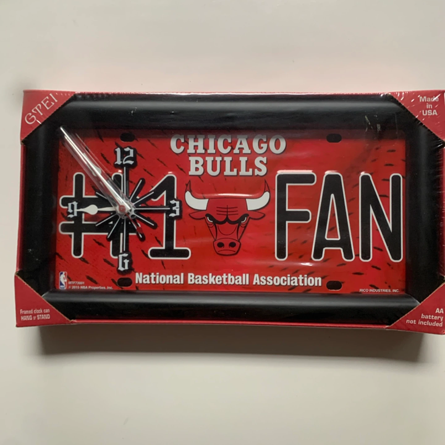 Chicago Bulls "#1 Fan" Framed Clock