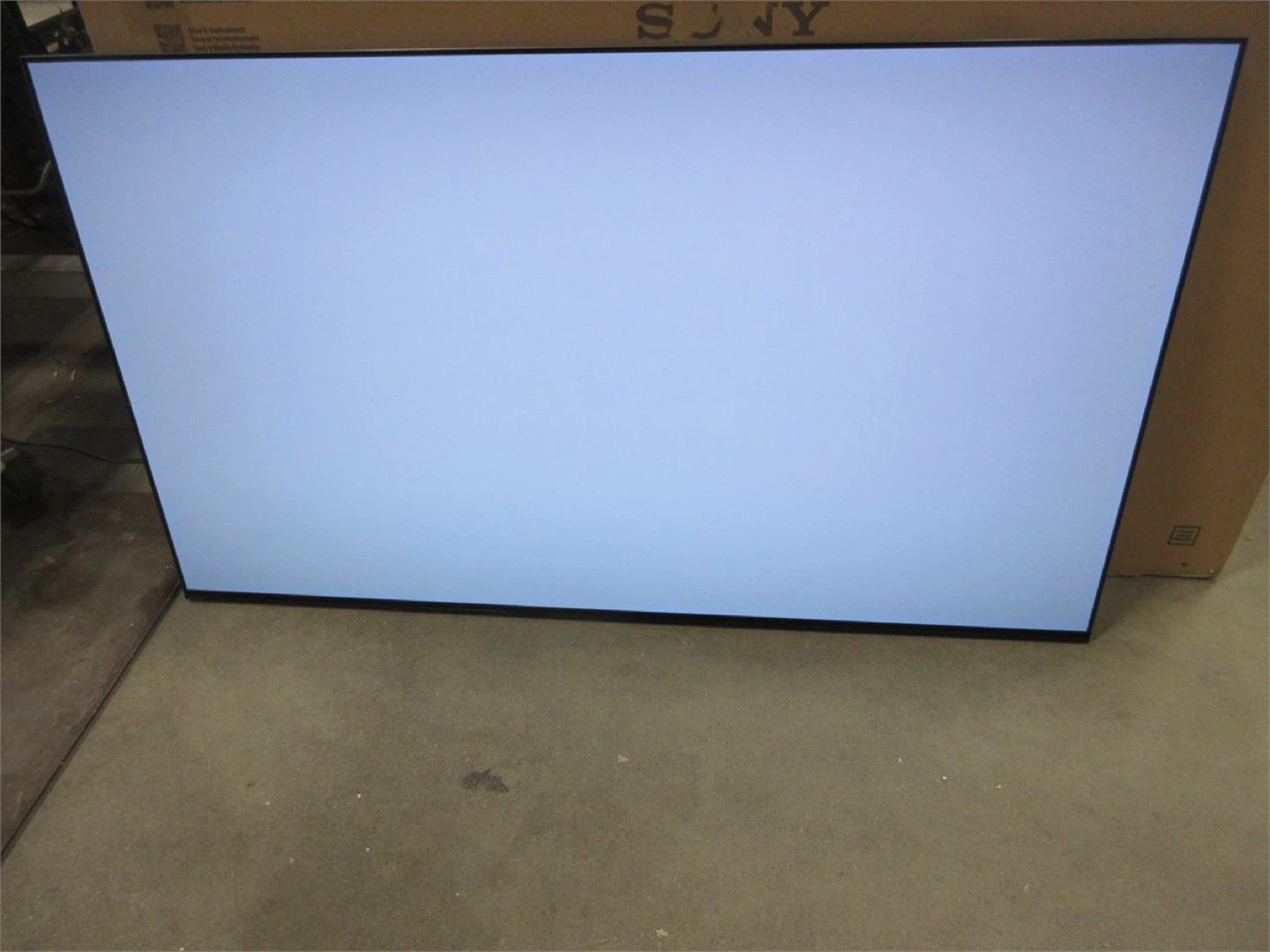Sony BRAVIA 8 OLED TV - photo 3