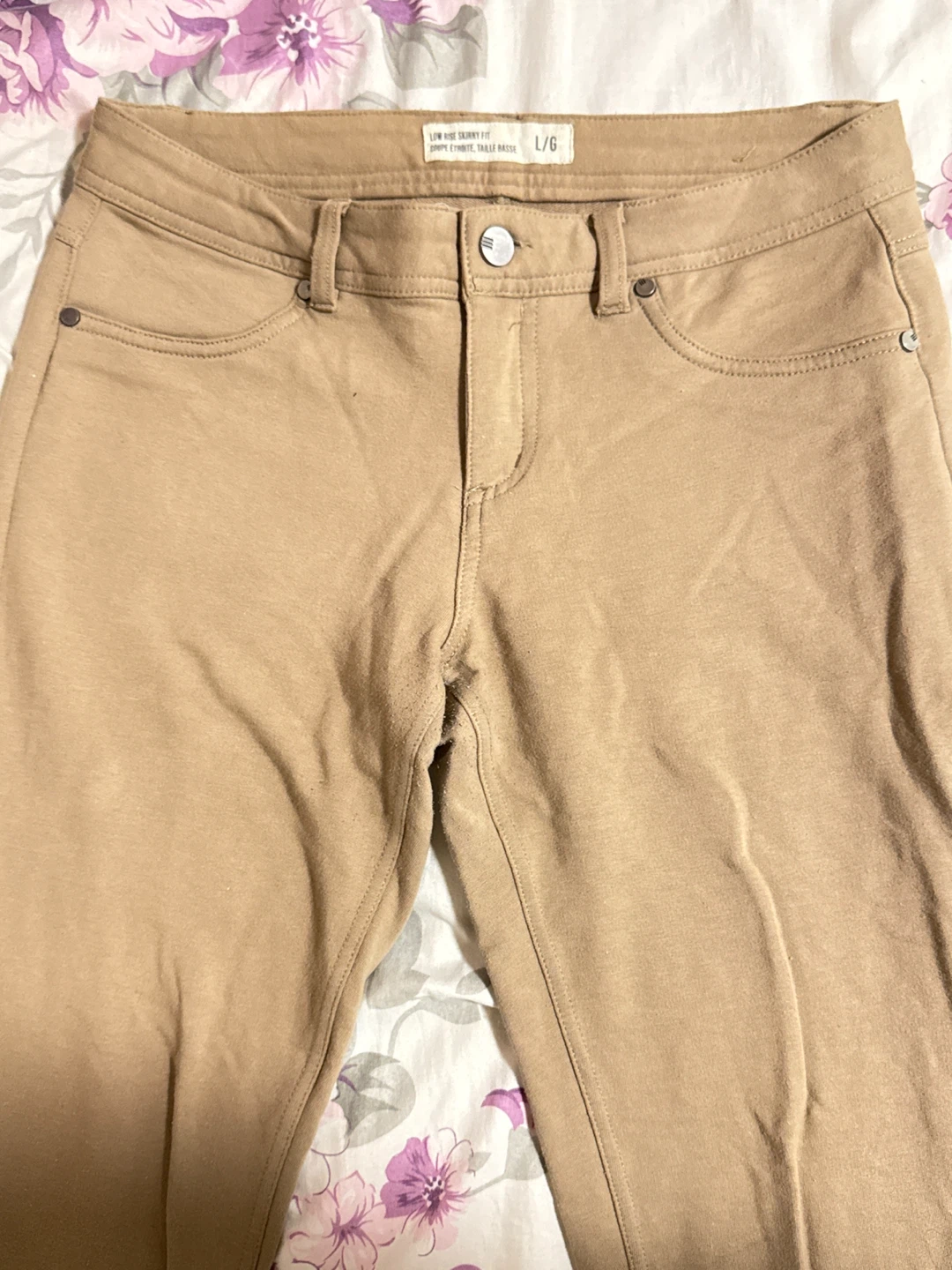 Tan/Beige colour: low rise skinny fit pants size L/G