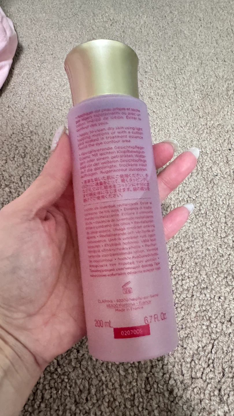 Clarins Multi-Active Revitalizing Treatment Essence 200 mL - photo 3