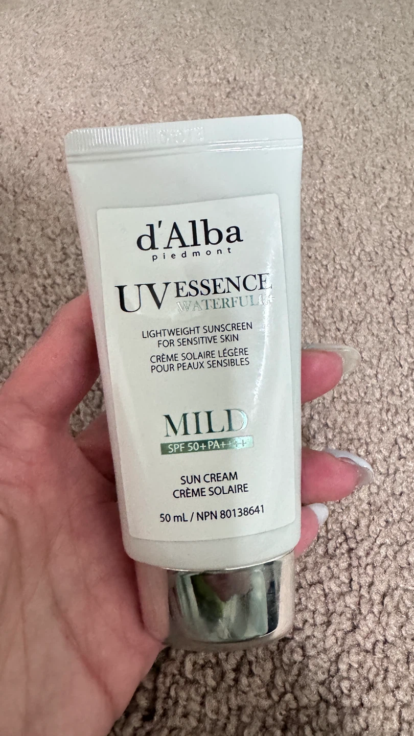 d'Alba UV Essence Waterful Sun Cream SPF 50+ PA+++ Mild 50 mL