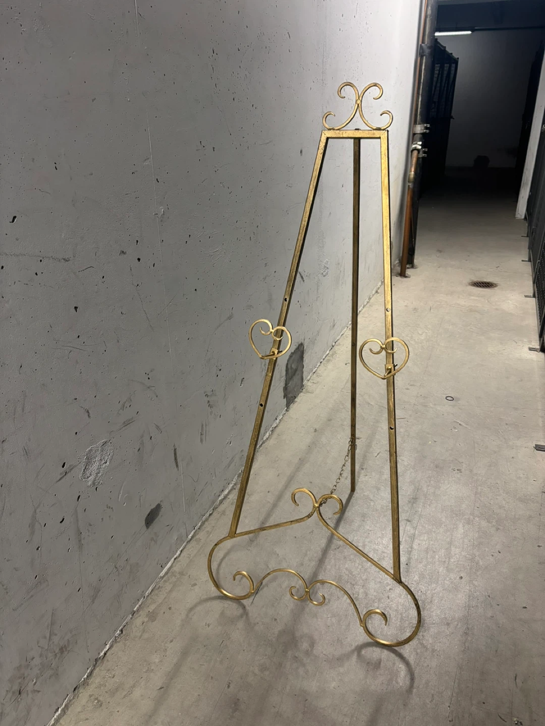 Gold Decorative Easel