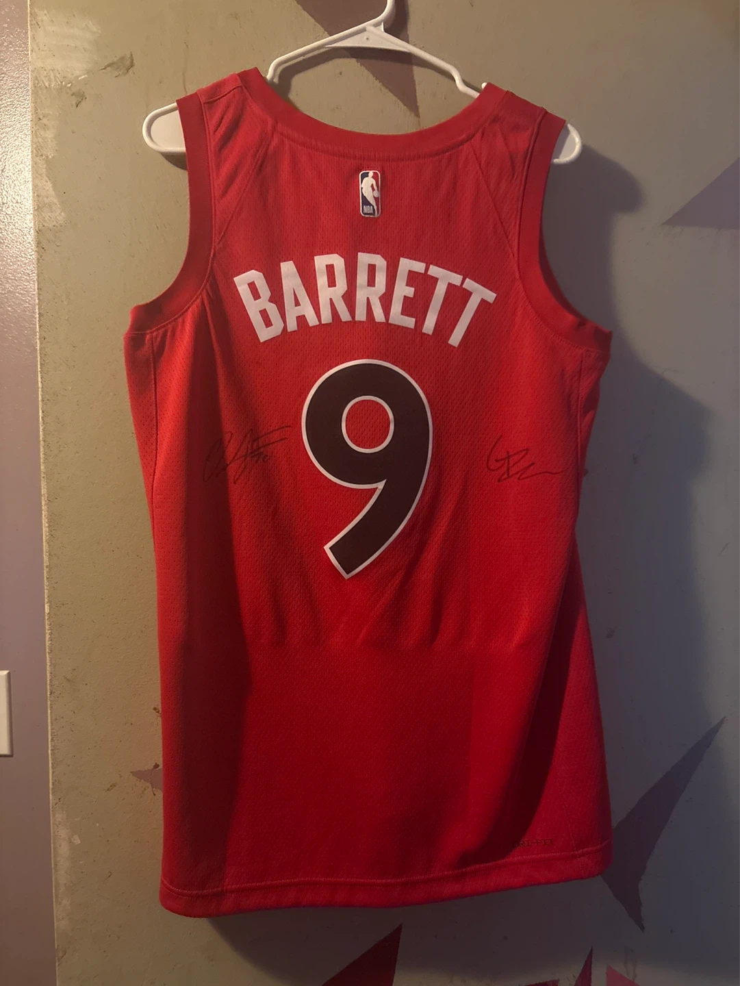 Toronto Raptors #9 Barrett Signed Basketball Jersey - photo 2