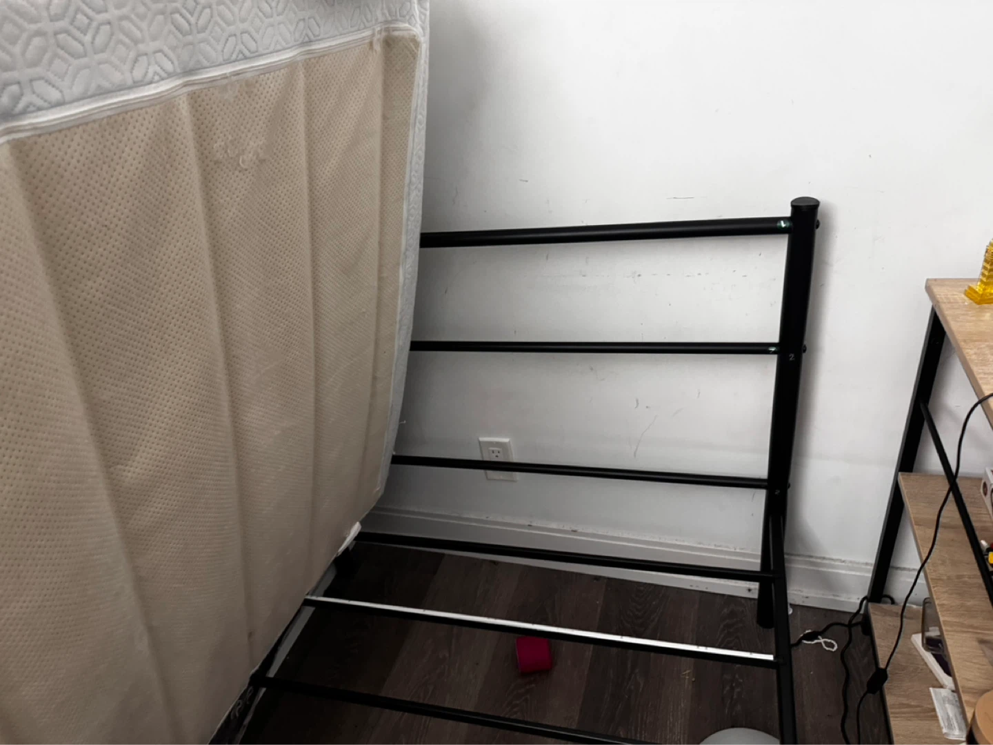 Black Metal Twin Bed Frame - photo 5