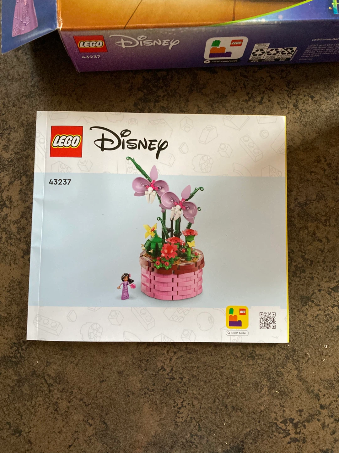 LEGO Disney Isabella's Flowerpot 43237 - photo 2